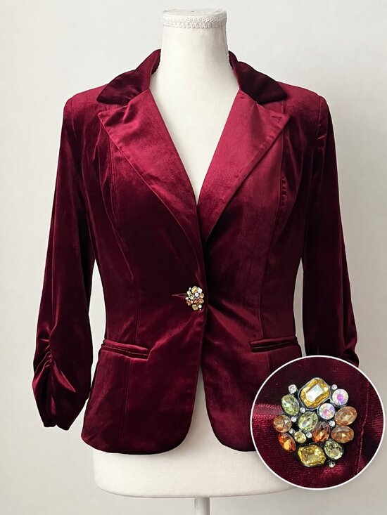 XOXO Jackets & Blazers - XOXO Women's Velvet Velour Burgundy Blazer Size S Jeweled Button Dark Romantic